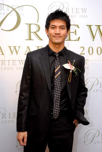 泰国男星“Ken”-一位儒雅的绅士帅哥!