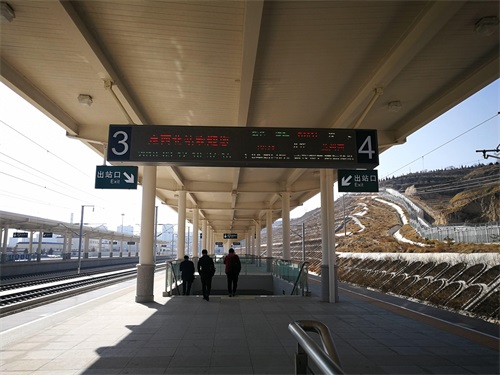 西兰高铁旅途随拍之：甘肃定西北站记录，西部高铁，畅享时空