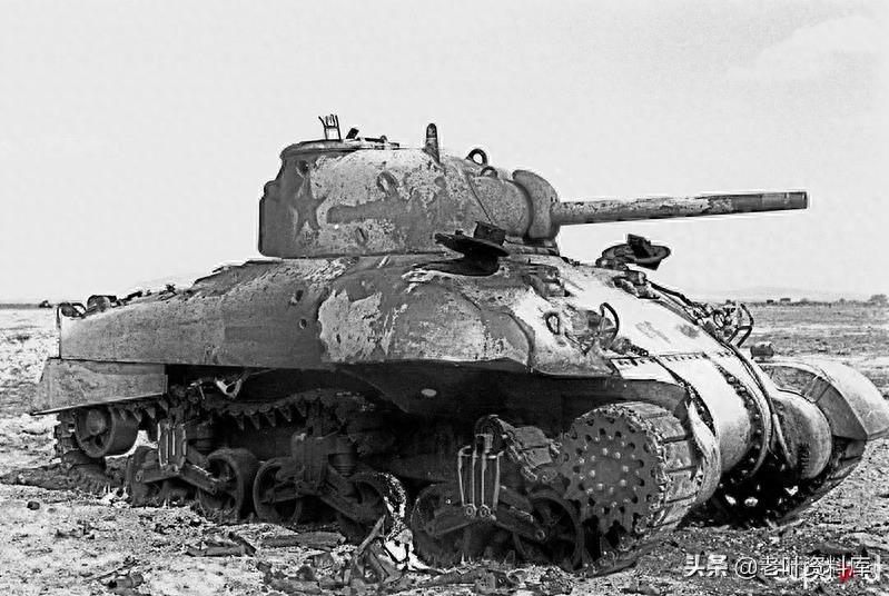 二战中被德军击毁的谢尔曼坦克