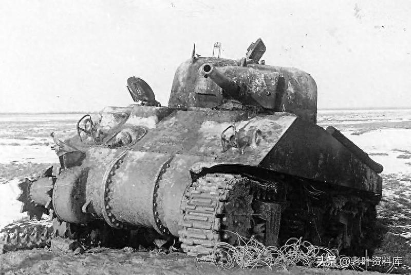 二战中被德军击毁的谢尔曼坦克