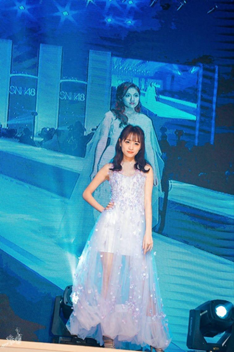 SNH48成员黄婷婷