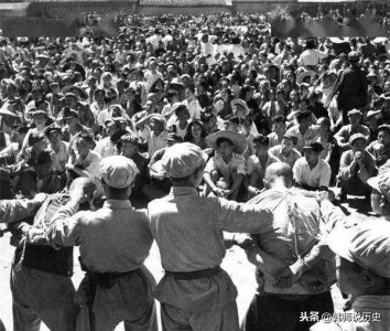 ​红军活捉张辉瓒时，还俘虏一奇才，被称红军千里眼，15年后成中将