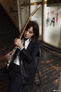 ​小宋佳深夜表白小S，大家误以为她喝多了，没想到是真的