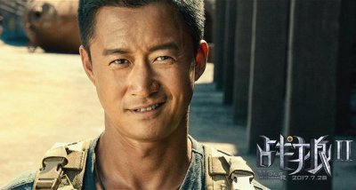 ​吴京火了有人被赞有人打脸，周星驰成龙高评价甄子丹看不起