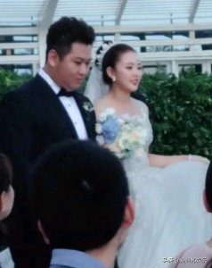 ​婚姻不合不攻自破！小小呵周年庆回归复播，发哥和大王齐聚豪刷