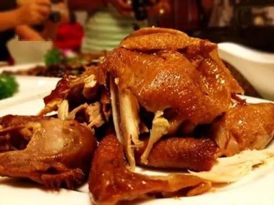​中国最好吃的5只鸡，好吃到舔手指，你有吃过几种？