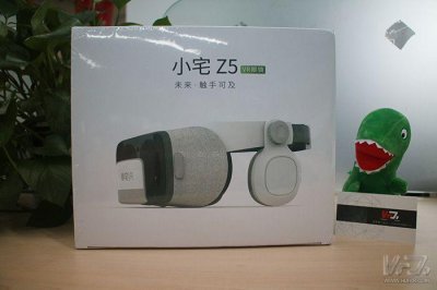 ​小宅Z5开箱图赏，一款集触听视一体的神奇VR眼镜｜VR网原创