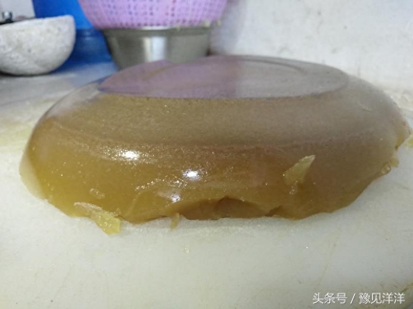 猪头冻子调着吃?这才是河南农村过年待客的好菜,全家抢着吃