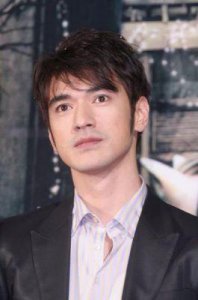 ​金城武隐居生活揭秘：从璀璨巨星到世外桃源的宁静人生