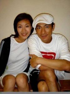 ​刘德华与舞伴赖文慧：二十年不变的深情默契