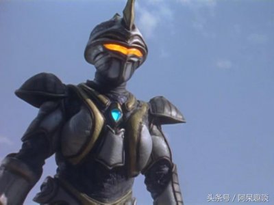 ​真假蓝色奥特曼之间的格斗，分分钟都可以超越