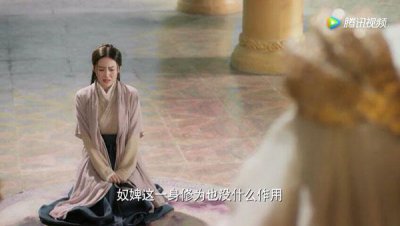 ​三生三世素锦的下场：被逐出九重天，落入凡间成勾引男人的寡妇！