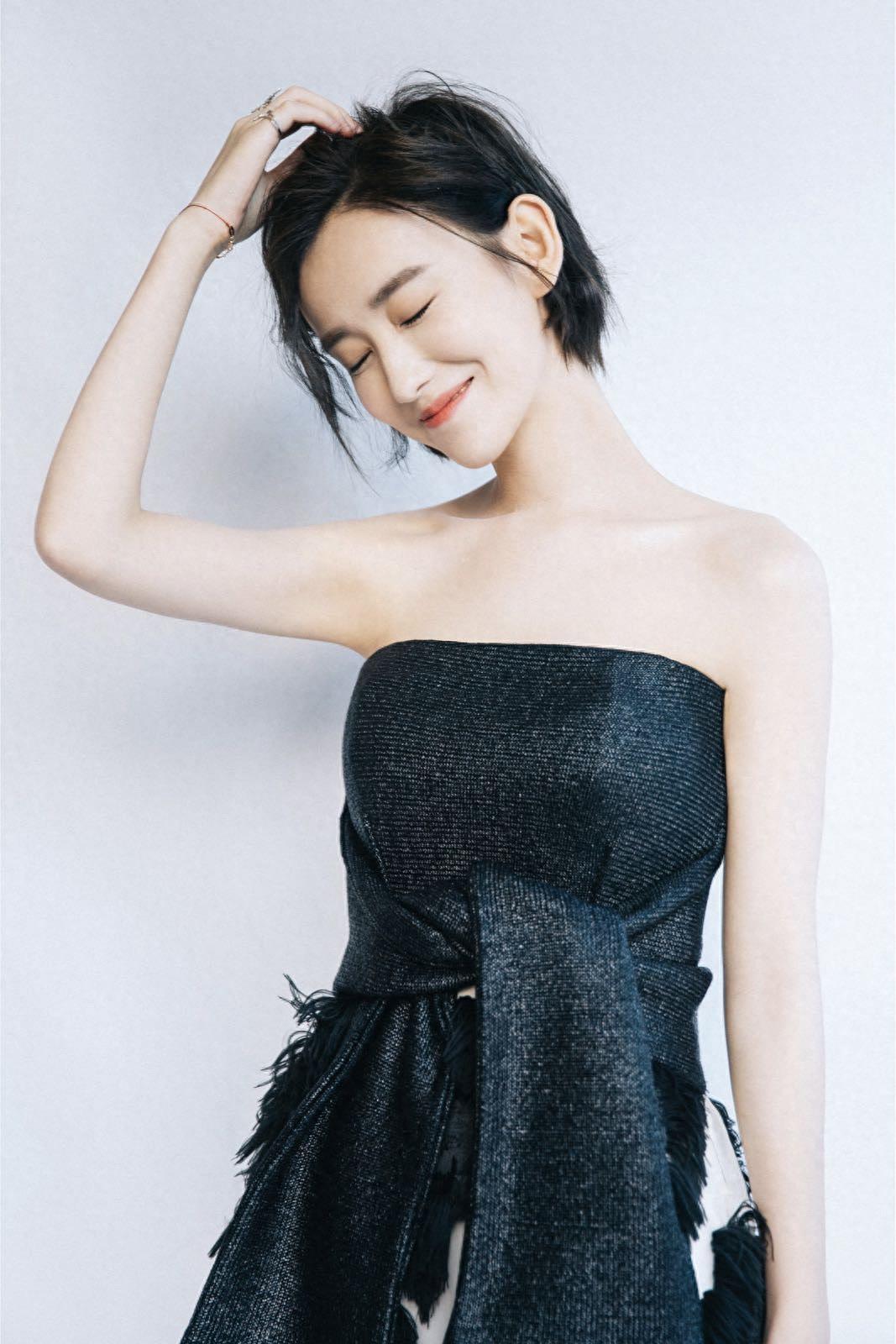 组图:内地女演员李沐宸