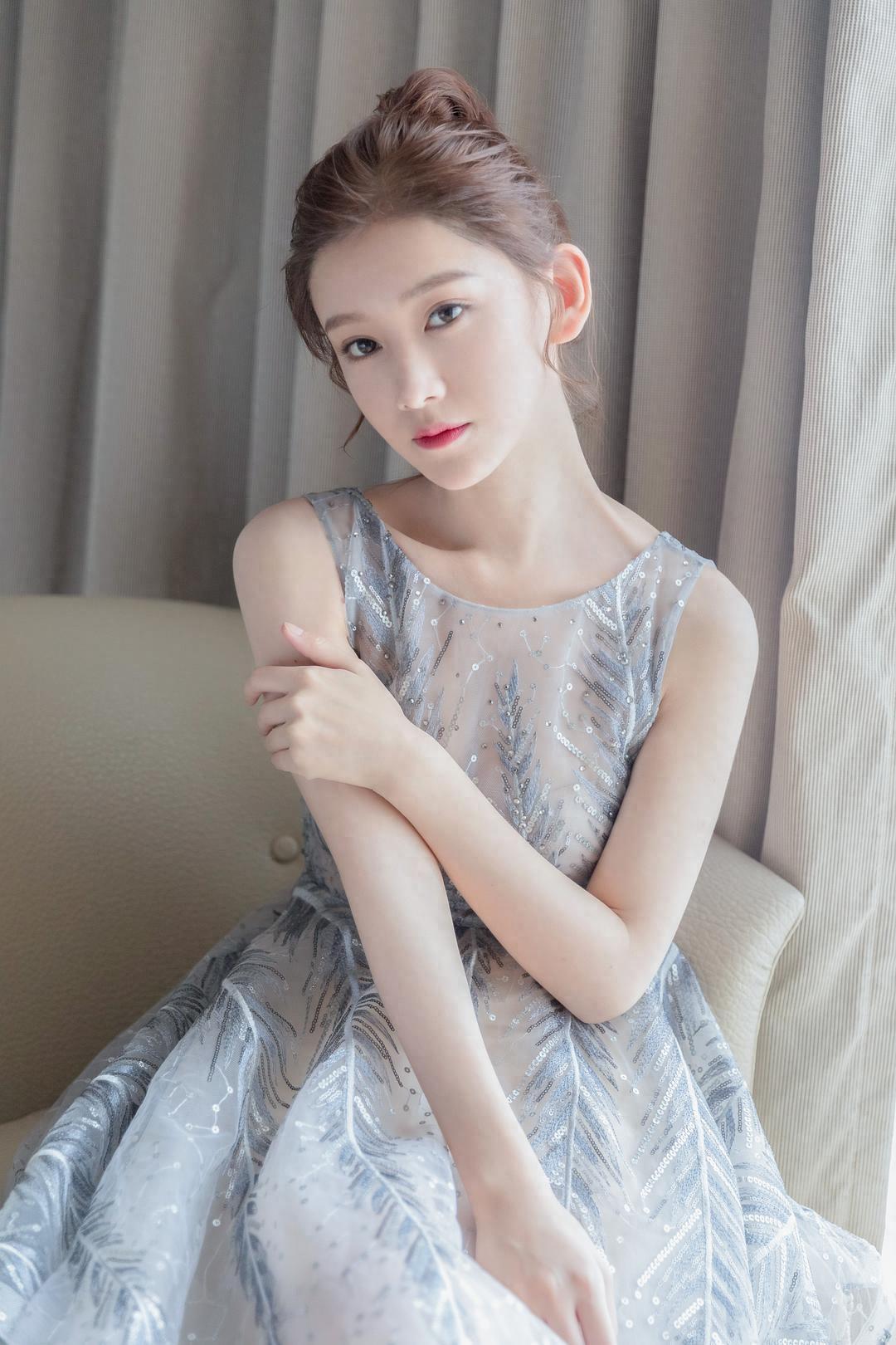 组图:内地女演员李沐宸