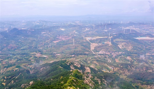 磁山,烟台开发区古现办事处境内,烟台为数不多的免费景区
