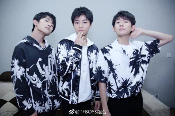 TFBOYS四周年纪念!演唱会现场燃爆了!高清写真大合集!