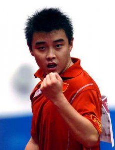 ​Hanni选择出庭作证，回应关于职场欺凌问题的质疑