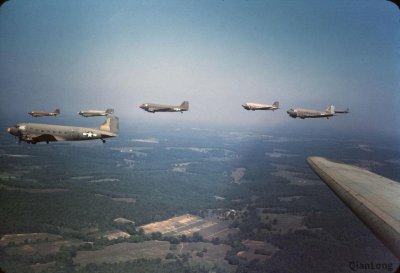 ​日寇海军大将大角岑生在广东被击落，日军发了疯却找不到到他尸体