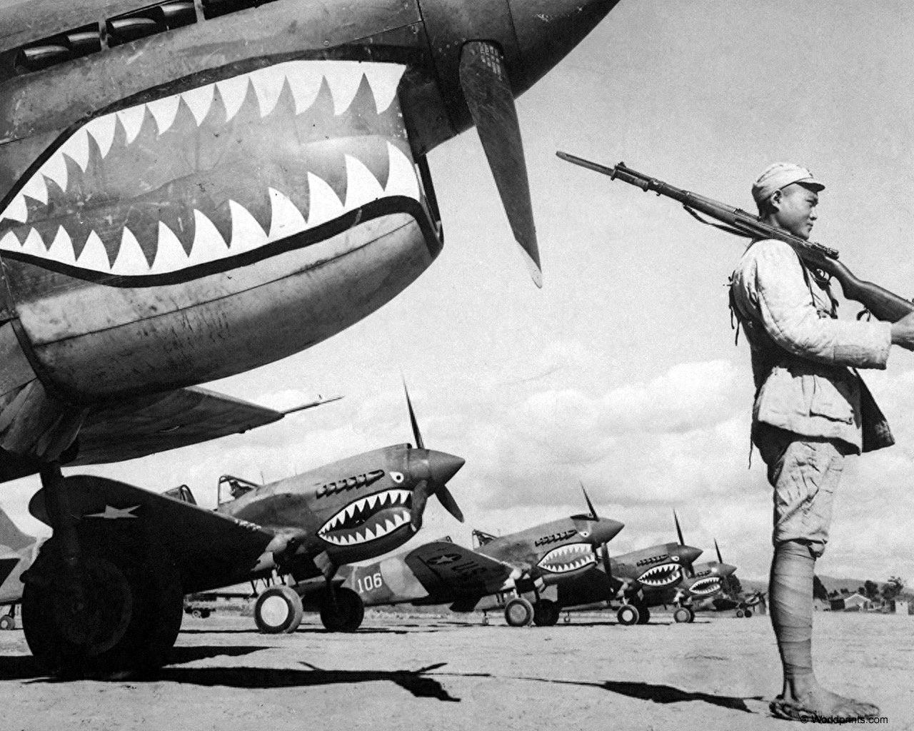 P-40战鹰式战斗机