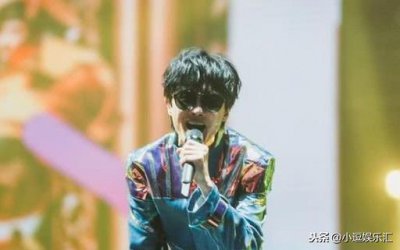 ​许嵩演唱会，万人合唱，让人落泪的三首歌