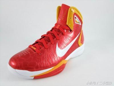 史上最强实战鞋!hyperdunk 编年史!