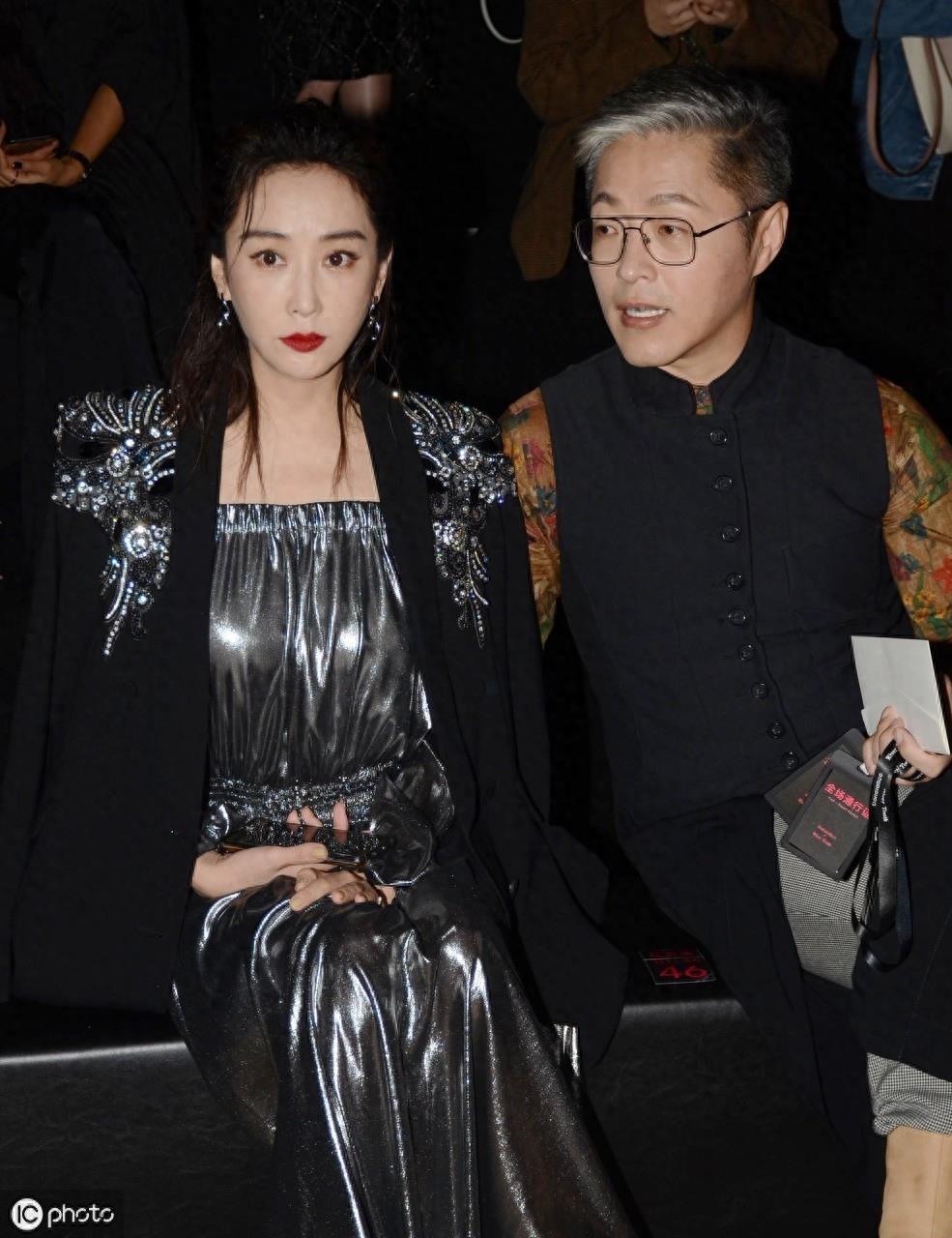 “展昭”严屹宽的老婆杜若溪,是郭靖宇的御用演员,本人也很漂亮