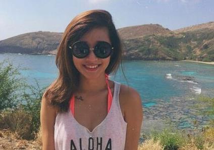 刘欢26岁女儿近照,甜美可爱仍单身!