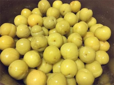 ​手把手教你在家腌李子，酸甜爽脆，方法简单，不用再买几十一斤