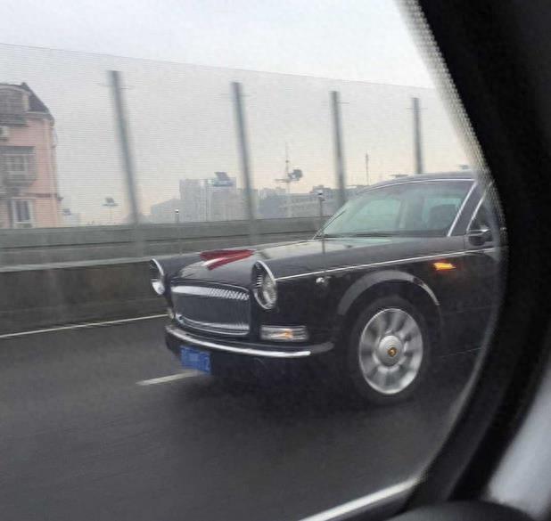 红旗L5虽然全球只卖了10台,但车主却都不是一般的背景