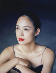 ​演员周韵：气质淡然超有个性，从不愿意当丈夫姜文的附庸品