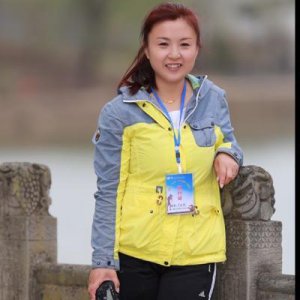 ​陕北子长县高柏山的山丹丹红个盈盈