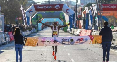 ​10公里路跑纪录再被刷新，你的跑步成绩，能排到第几级？