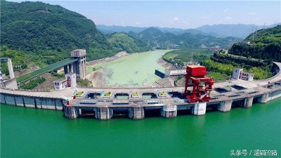 ​航拍清江隔河岩水电站 难得一见的高空鸟瞰非常壮观