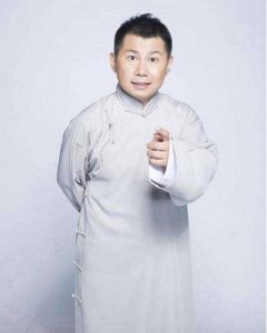 ​众叛亲离何云伟，退出德云社11年，两次改名究竟是为何？