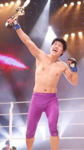 ​“吸血魔”李景亮是如何从穷小子成为中国UFC选手的？