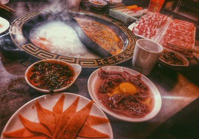 ​宅家吃火锅之选！12款自热火锅评测