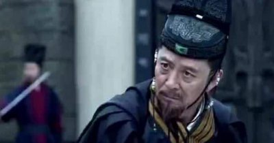 ​他是《琅琊榜》的夏江，剧中众叛亲离，却与黎纲有这层关系