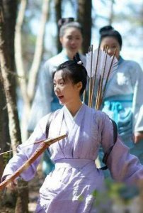 ​《知否》：盛家大房品兰，婚后丈夫不嫌她的疤痕，婆婆不敢欺负她