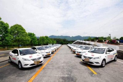 ​科三有没有“包过费”？教练说出实情，没考试的注意了