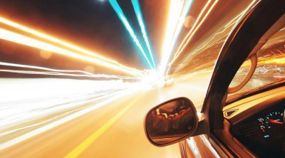 ​上海对“炸街族”首开罚单！在深夜故意发出引擎轰鸣声，该怎么看待？