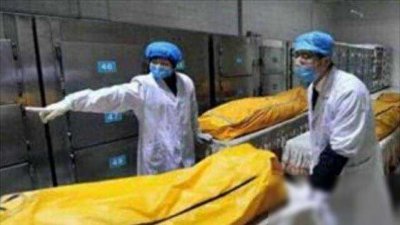 ​火葬场搬尸工：不拍照不聚众，终日与死人打交道，工作2天赚6千