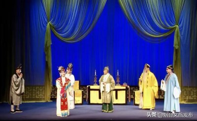 ​探班京剧《红娘》：传承京剧之美 打造精品剧目