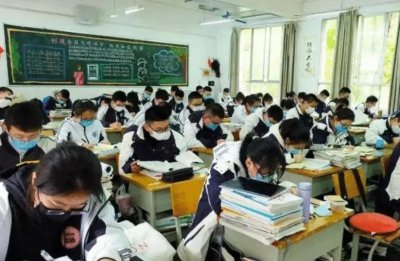 ​暑假来了！各省市大中小学暑假时间陆续公布，假期最长69天