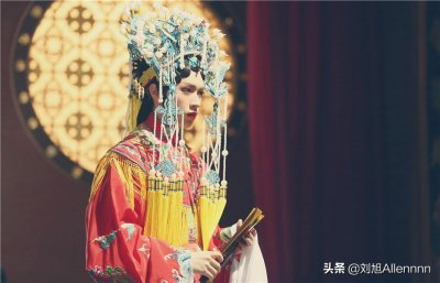 ​你知道古风歌曲《赤伶》背后的故事吗？