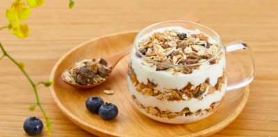 ​葡萄干别再干吃了！葡萄干吃法大全，这样吃才够味