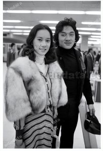 ​成龙！那些充满怀念的老照片，他和每一位女明星的合照留念