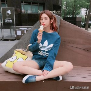 ​她是马东锡女友，被网友称其为韩国最美体育老师