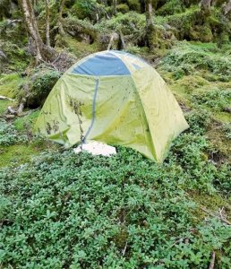 ​驴友穿越“鳌太线”时发现一帐篷内有遗体，确认为7月失踪的驴友