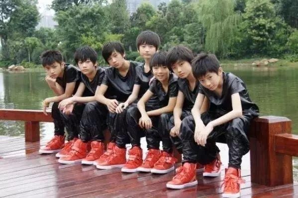 偶像练习生第二季出道的人有哪些（偶像练习生出道后和TF二团）(4)