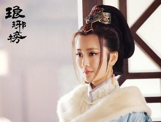 李纯个人资料（这俩女星傻傻分不清楚）